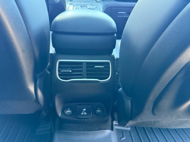 2023 Hyundai Santa Fe Limited HEV - Photo 19