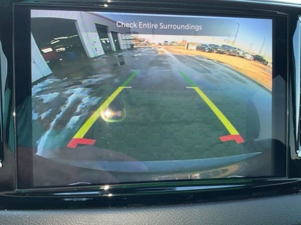 Used 2023 Chrysler Pacifica Touring L Van Passenger Van