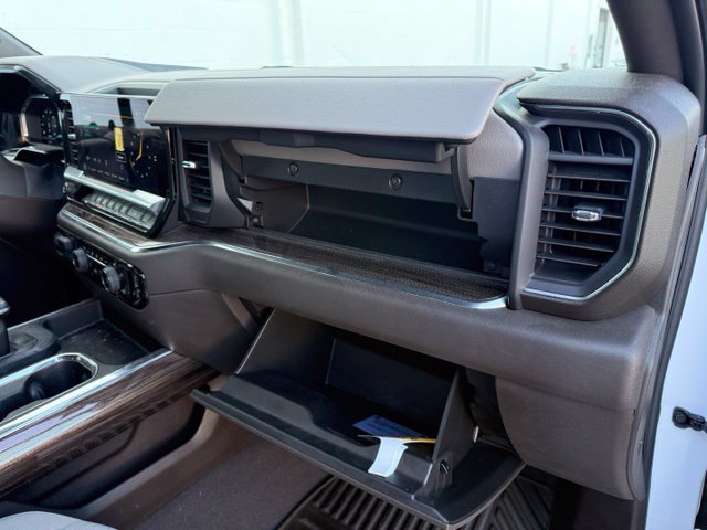 2024 Chevrolet Silverado 1500 LT - Photo 23