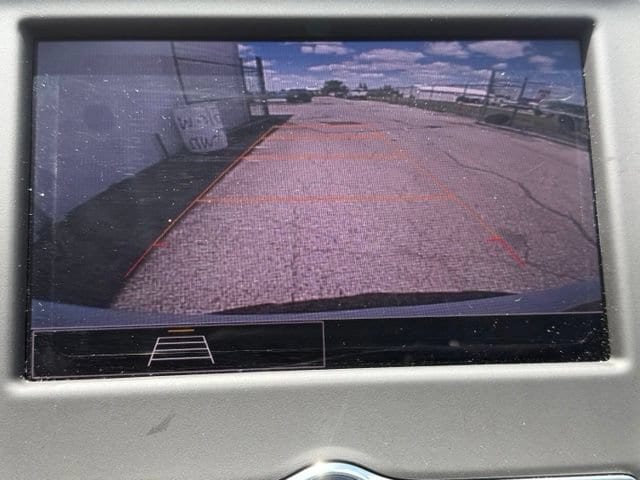 2024 Chevrolet Equinox LT - Photo 2
