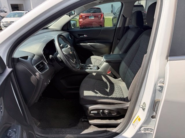 2022 Chevrolet Equinox LT - Photo 23