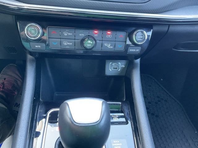 View 30