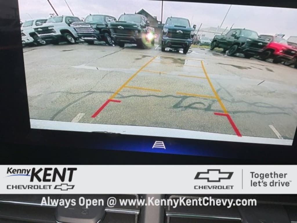 Certified 2025 Chevrolet Trax Activ SUV