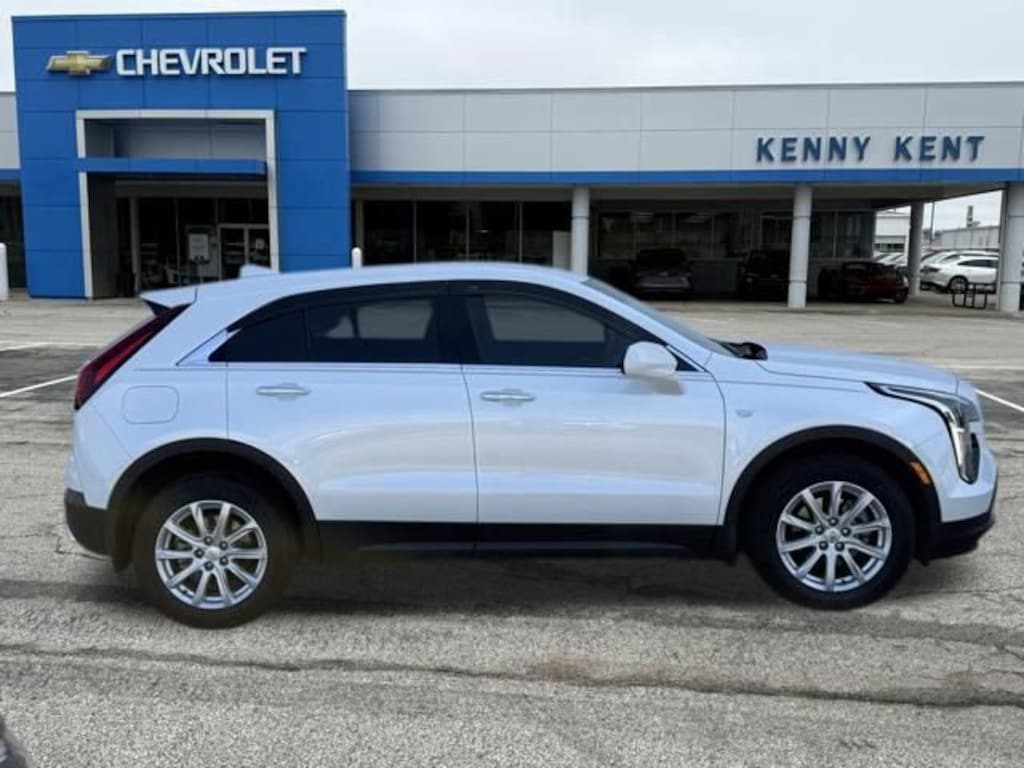 Used 2023 CADILLAC XT4 Luxury SUV