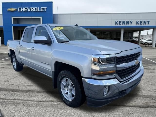 2017 Chevrolet Silverado 1500 LT 4X4 Crew Cab Short Box's photo
