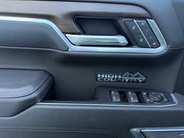 2026 Chevrolet Silverado 1500 High Country - Photo 38