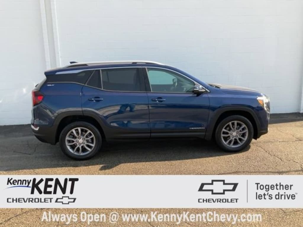 Used 2023 GMC Terrain SLT SUV