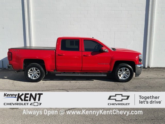 2018 Chevrolet Silverado 1500 LT photo 3