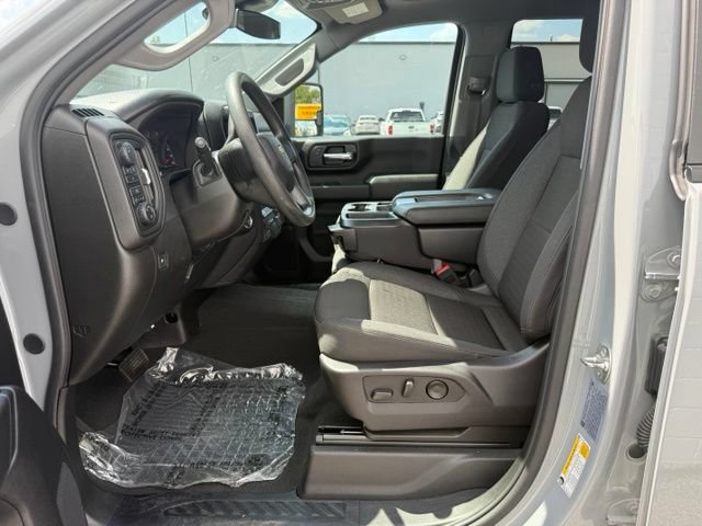 2025 Chevrolet Silverado 2500HD Custom - Photo 30