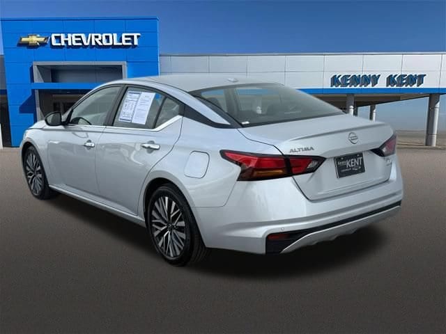 2025 Nissan Altima SV - Photo 31