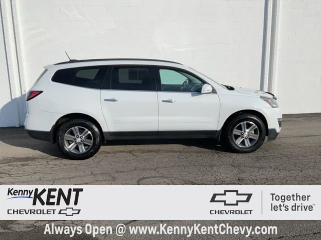Used 2017 Chevrolet Traverse LT SUV