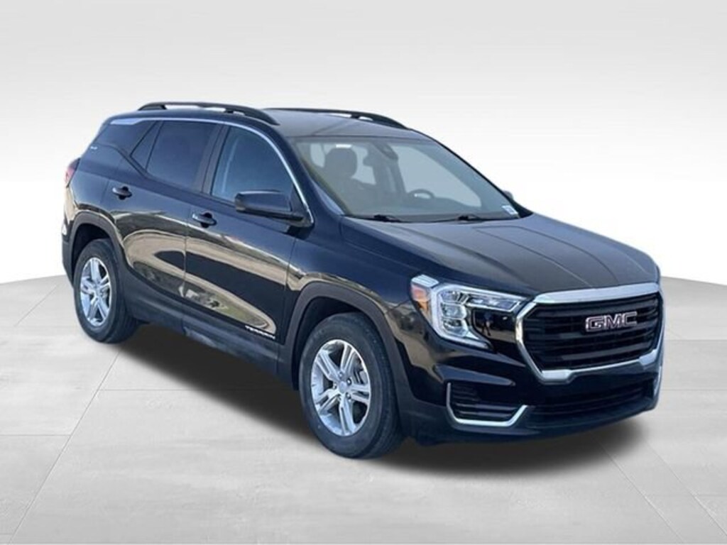 Used 2022 GMC Terrain SLE SUV