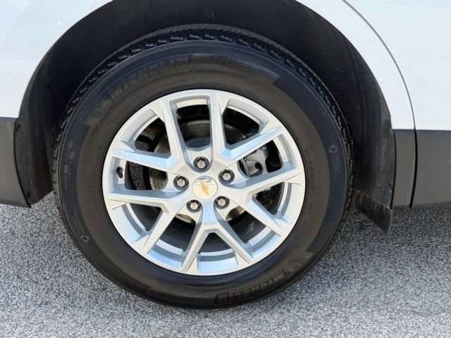 2024 Chevrolet Equinox LT - Photo 9