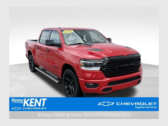 2024 RAM 1500 Laramie 4x4 Crew Cab 5'7's photo