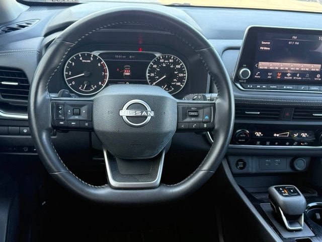 2025 Nissan Rogue SV - Photo 21