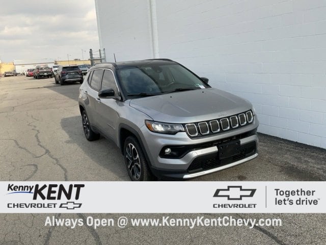 2022 Jeep Compass Limited's photo