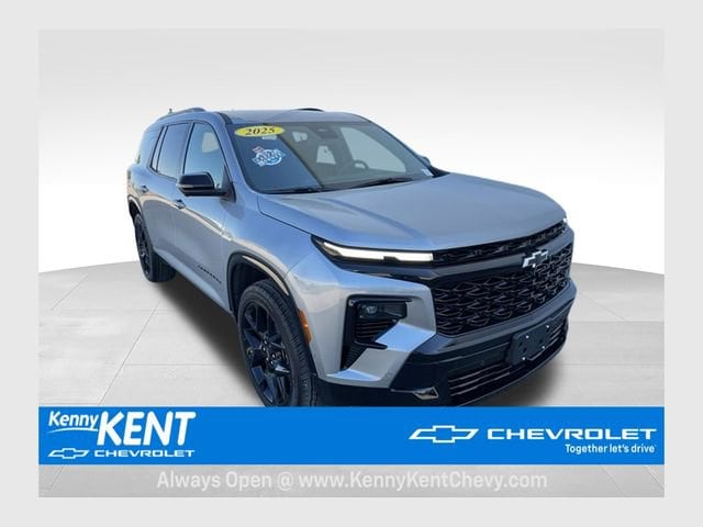 2025 Chevrolet Traverse AWD RS's photo