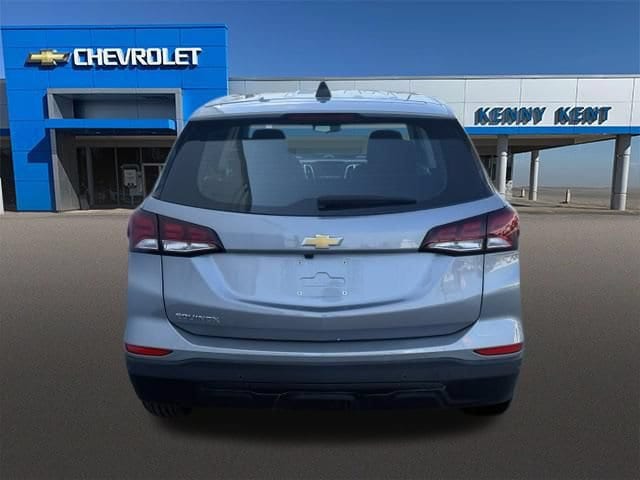 2024 Chevrolet Equinox LS - Photo 8
