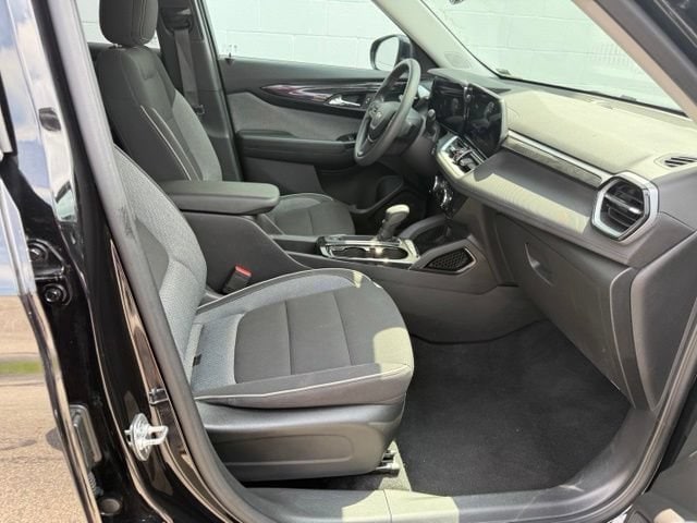 2024 Chevrolet TrailBlazer LT - Photo 13