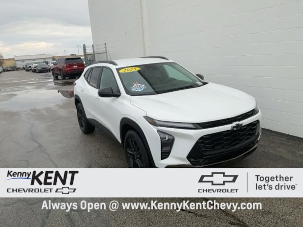 Certified 2025 Chevrolet Trax Activ SUV