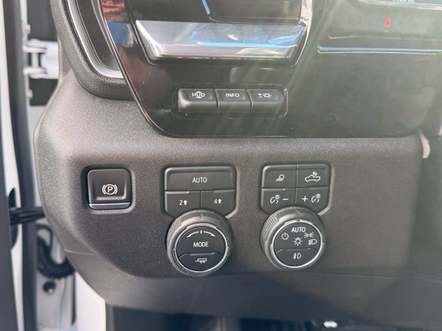 2024 Chevrolet Silverado 1500 LTZ - Photo 32