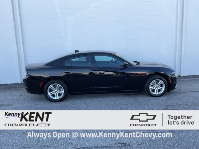 2023 Dodge Charger SXT photo 2