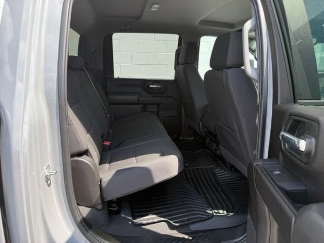 2025 Chevrolet Silverado 2500HD Custom - Photo 19