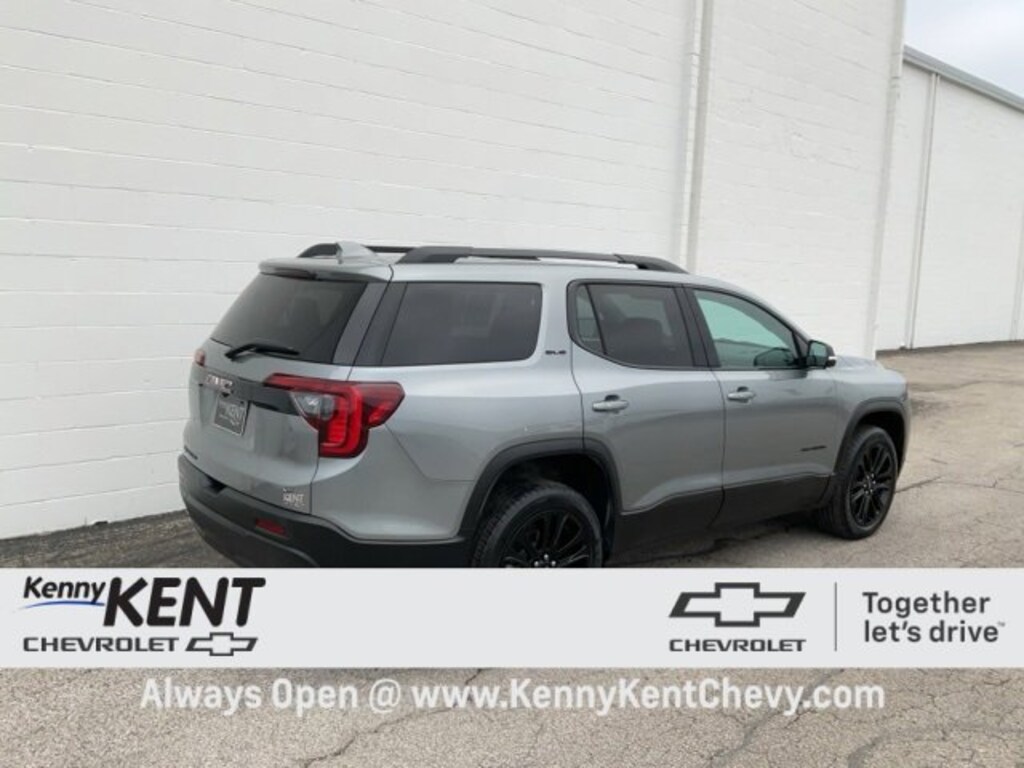 Used 2023 GMC Acadia SLE SUV