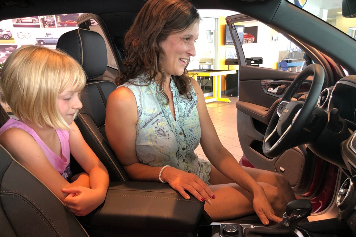 New Chevy and Used Car Dealer in Evansville IN Kenny