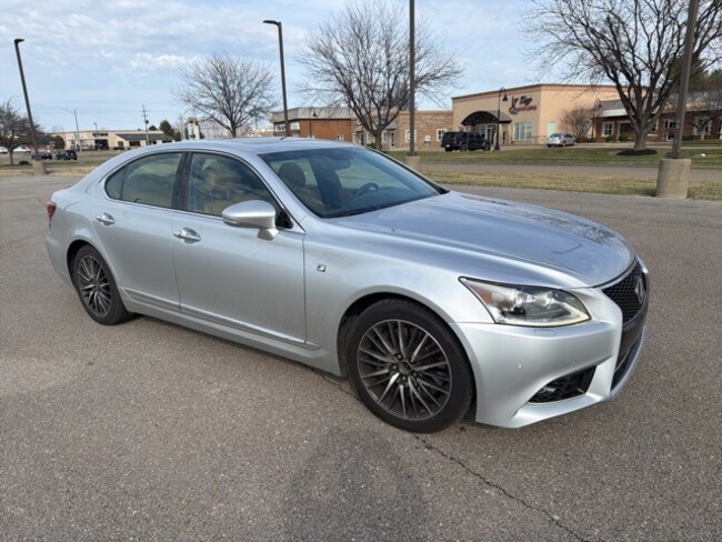 2016 LEXUS LS 460 Sedan
