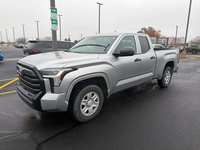 2022 Toyota Tundra SR photo 2