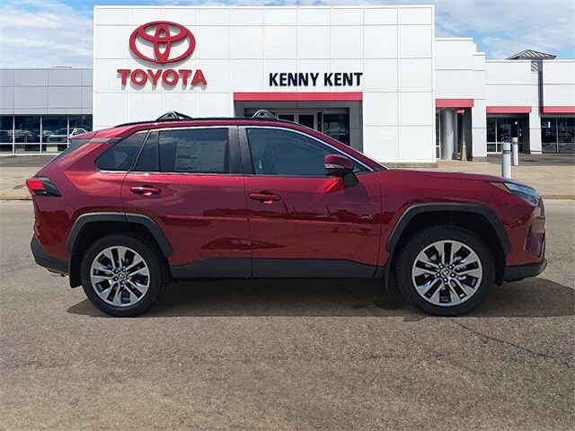 2025 Toyota RAV4 XLE Premium photo 2
