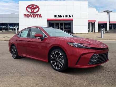 2025 Toyota Camry XLE Sedan