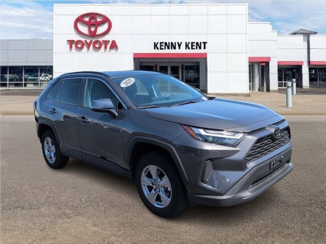 2025 Toyota RAV4 XLE SUV