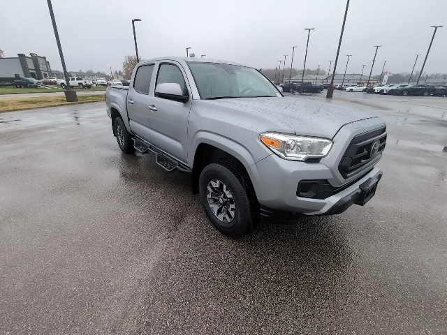 2020 Toyota Tacoma SR photo 4