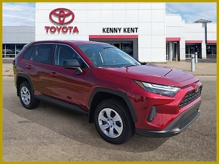 2025 Toyota RAV4 LE SUV