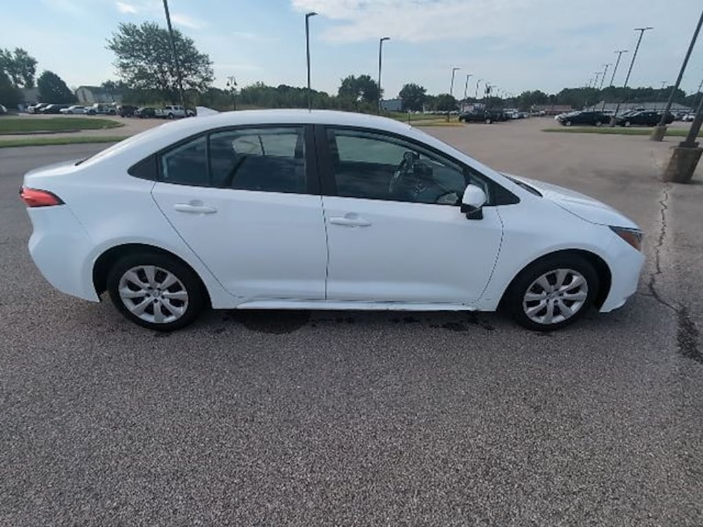 Certified 2025 Toyota Corolla LE Sedan