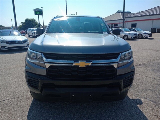 2022 Chevrolet Colorado Work Truck photo 2