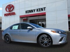 New 2019 Toyota Camry SE Sedan