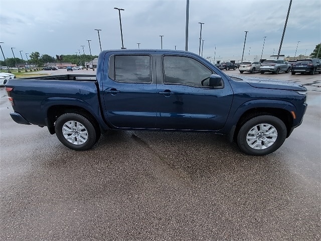 Used 2022 Nissan Frontier SV with VIN 1N6ED1EK9NN653136 for sale in Evansville, IN