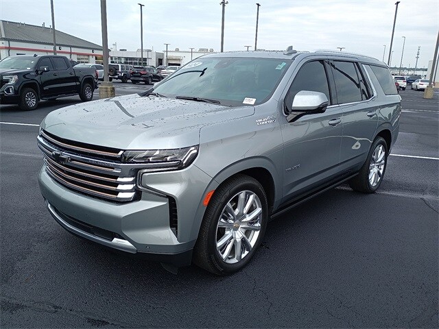2024 Chevrolet Tahoe High Country photo 2