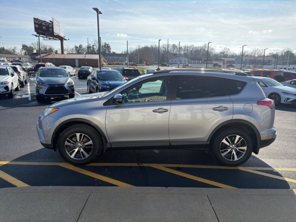 Used 2017 Toyota RAV4 XLE SUV