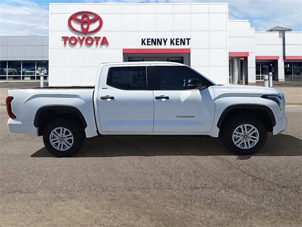 New 2026 Toyota Tundra SR5 Truck CrewMax