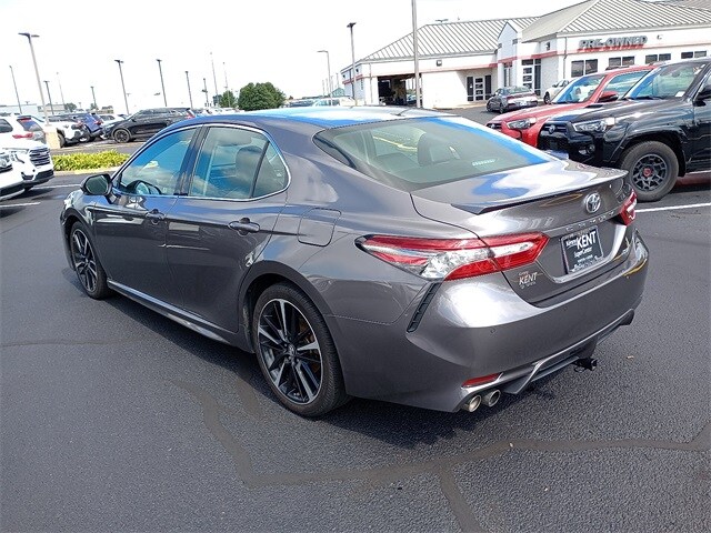 2018 Toyota Camry XSE photo 4
