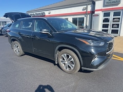 2023 Toyota Highlander XLE SUV