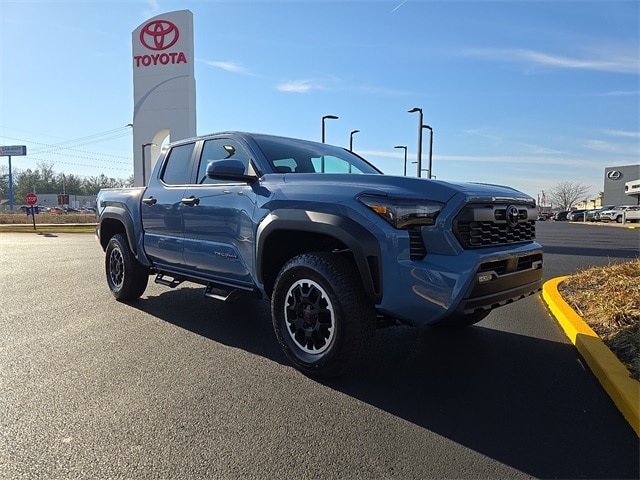 2026 Toyota Tacoma SR5's photo