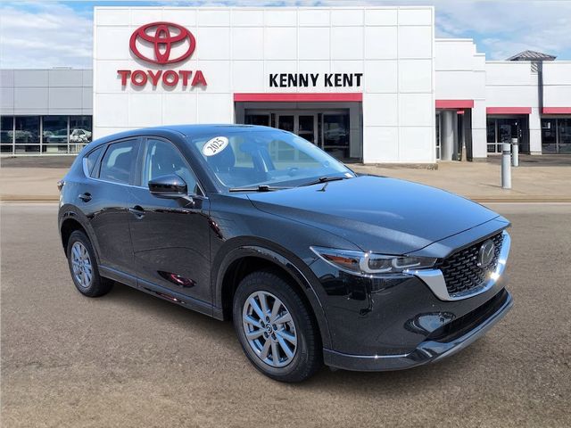 2025 Mazda CX-5 S Preferred package Auto AWD's photo