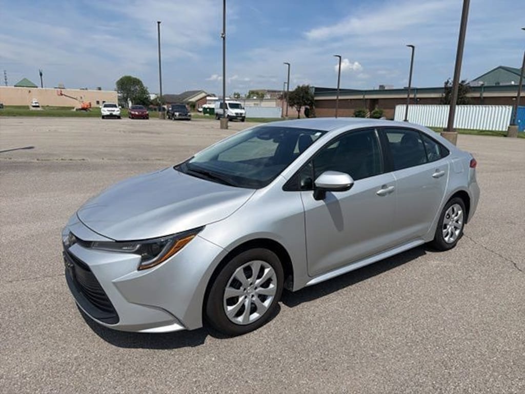 Certified 2025 Toyota Corolla LE Sedan