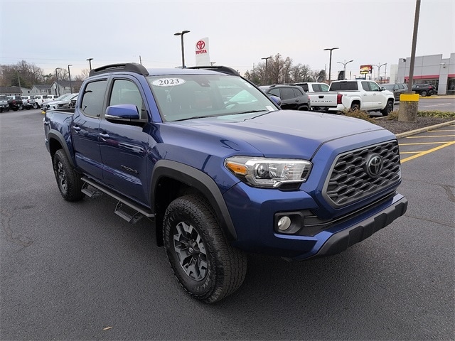 2023 Toyota Tacoma TRD Sport's photo