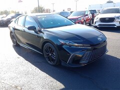 2025 Toyota Camry SE Sedan
